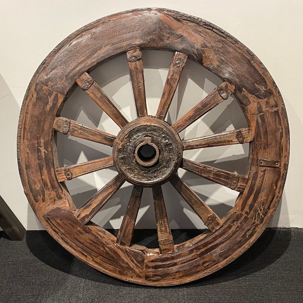 Vintage Wagon Wheel Rustic Garden